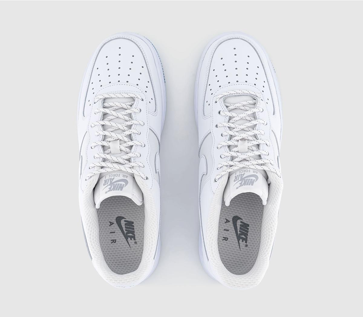 NIKE AIR FORCE 1 07 TRAINERS