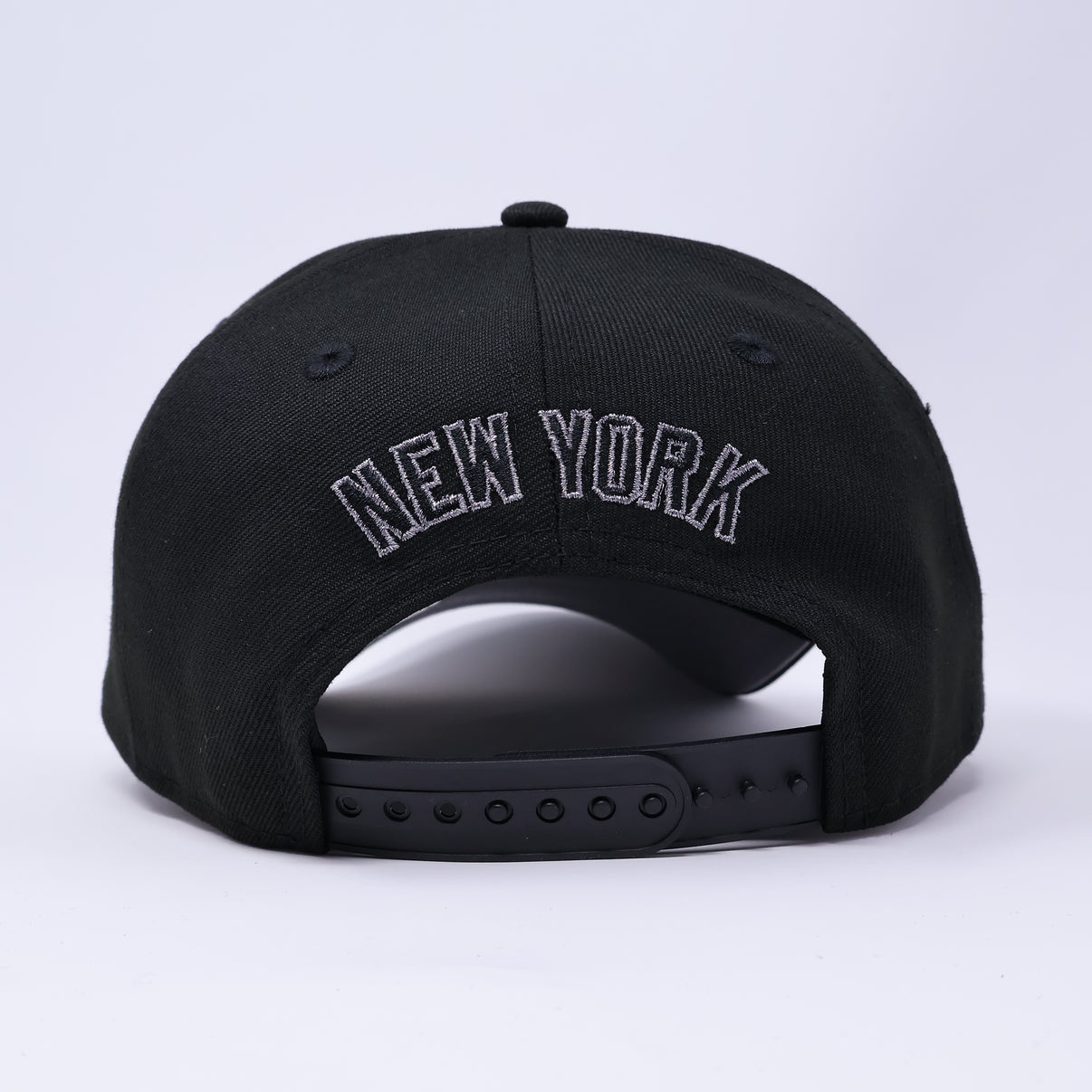 NWT Black New York Yankees 2000 World Series 9Forty SnapBack Cap