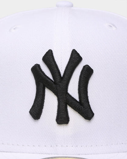 NEW YORK YANKEES 'CORE WHITE/BLACK' 59FIFTY FITTED