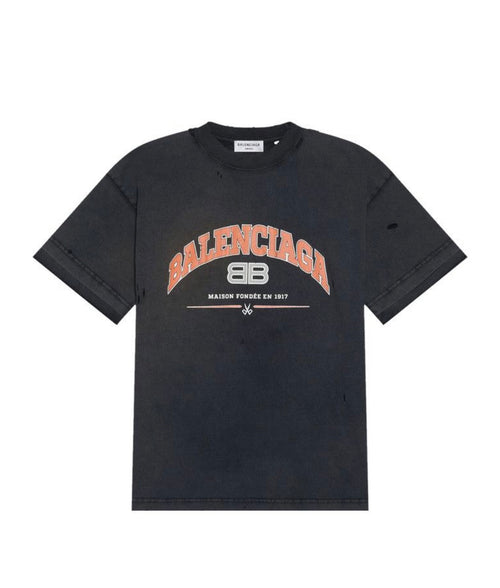 Balenciaga Maison Medium Fit T-shirt