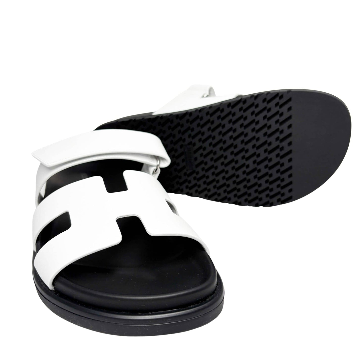 HERMÈS CHYPRE SANDALS ‘White’
