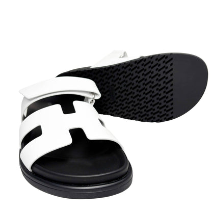 HERMÈS CHYPRE SANDALS ‘White’