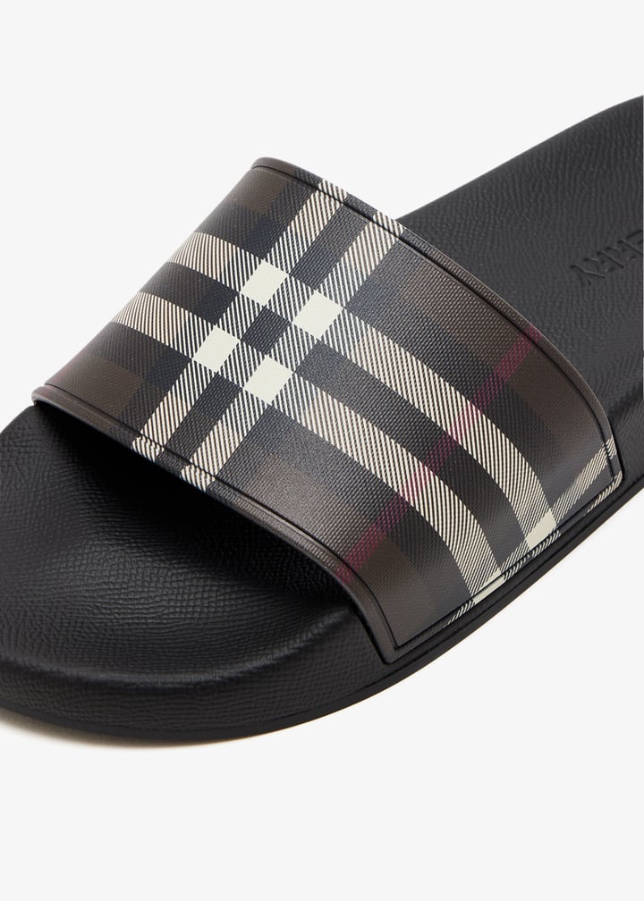 Burberry Vintage/New Season Check slides (With Box)