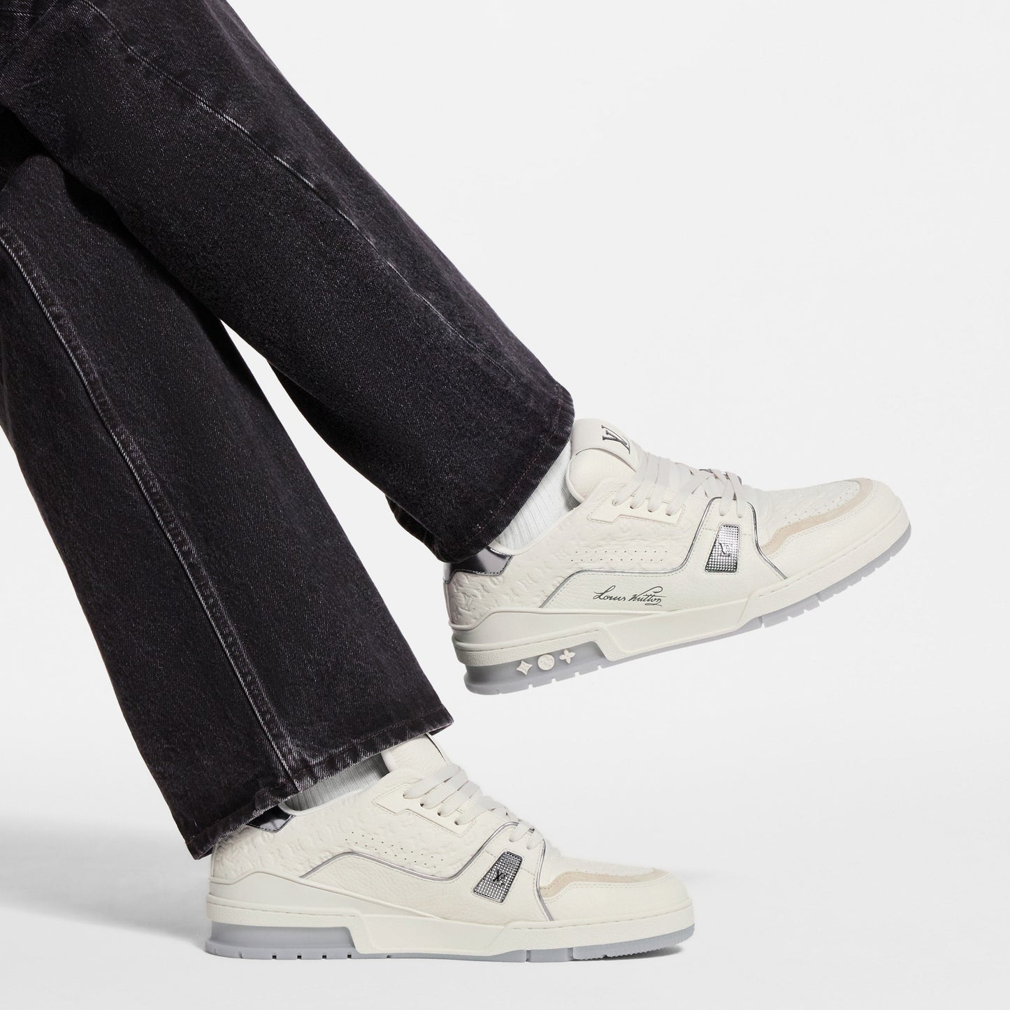 LOUIS VUITTON TRAINER SNEAKER ‘GRAY’